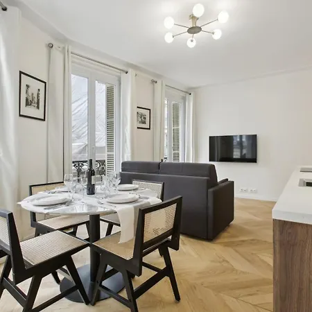 Apartment 268 - Superb In *